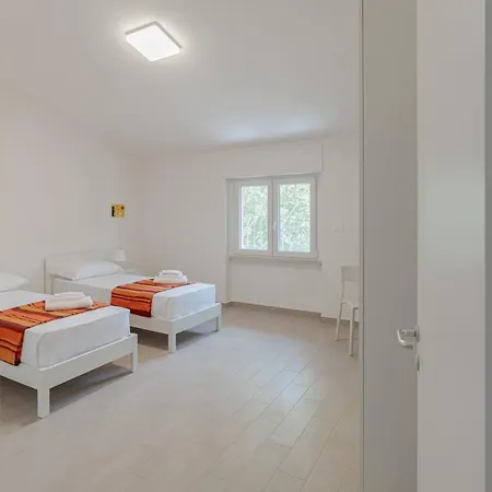 Haiku Rossa - Yourplace Abruzzo *