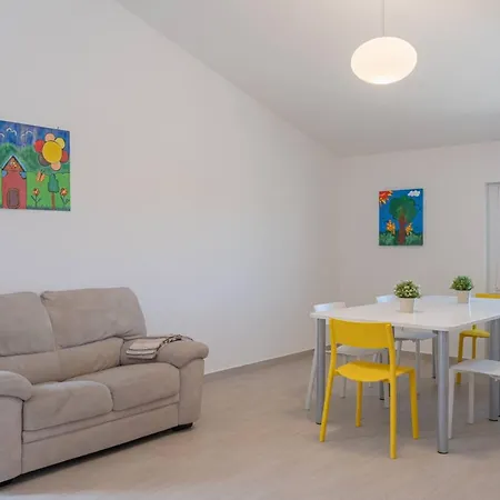 Haiku Rossa - Yourplace Abruzzo דירה