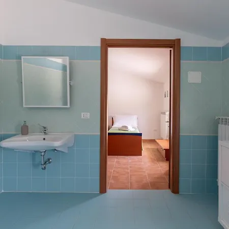 Haiku Rossa - Yourplace Abruzzo *