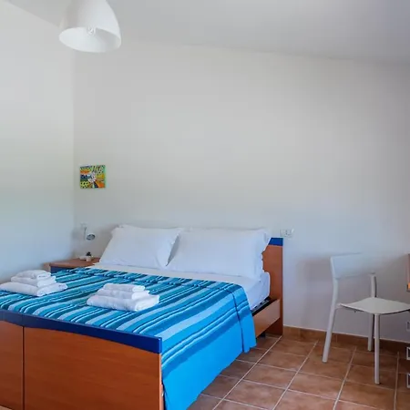 Haiku Rossa - Yourplace Abruzzo דירה Santa Maria Imbaro