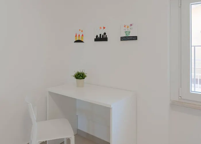 Haiku Rossa - Yourplace Abruzzo Santa Maria Imbaro